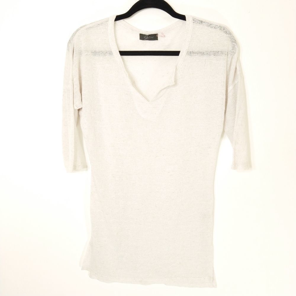 Cyrus Woman's Chic Girly Flowy White Shirt XS